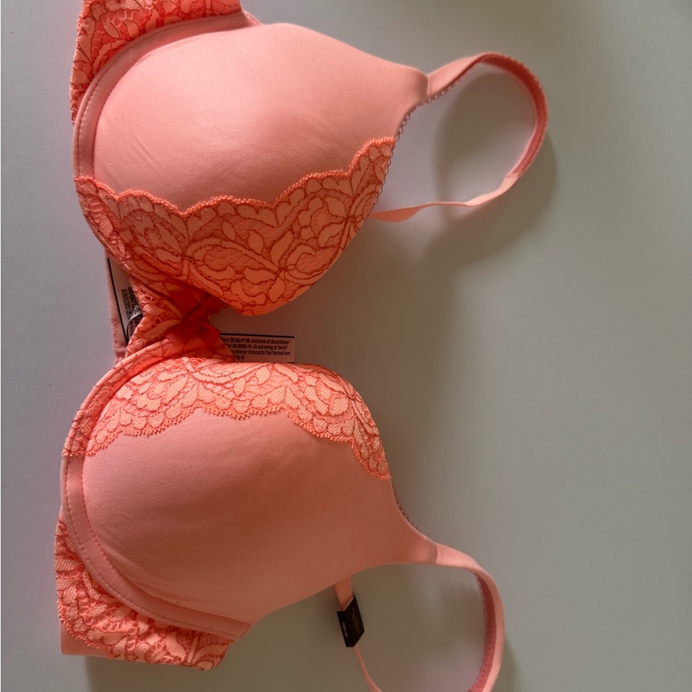 Pink Lace Trimmed T-Shirt Bra Intimates